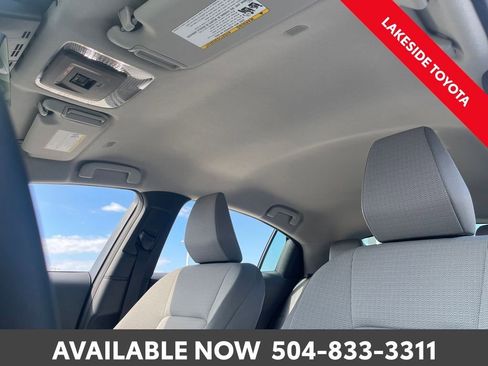 Certified 2025 Toyota Prius LE image 28