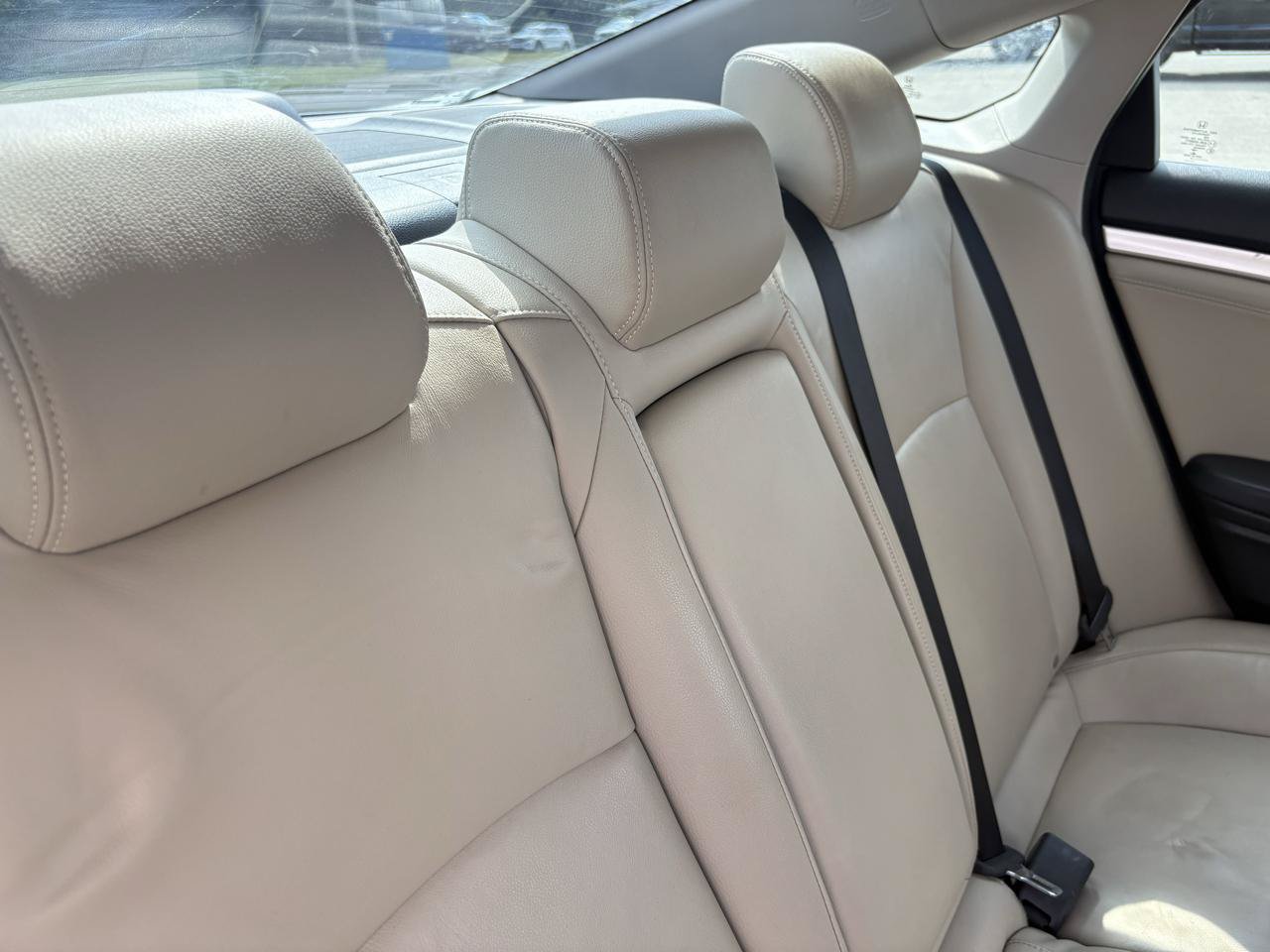 Used 2017 Honda Civic Touring image 41