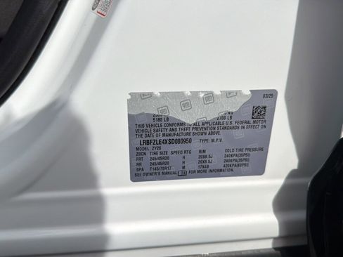 Used 2025 Buick Envision Sport Touring image 26