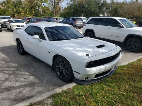Used 2023 Dodge Challenger R/T w/ Blacktop Package image 3