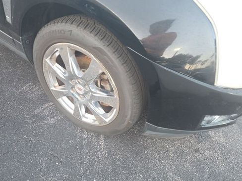 Used 2010 Cadillac SRX Premium image 2