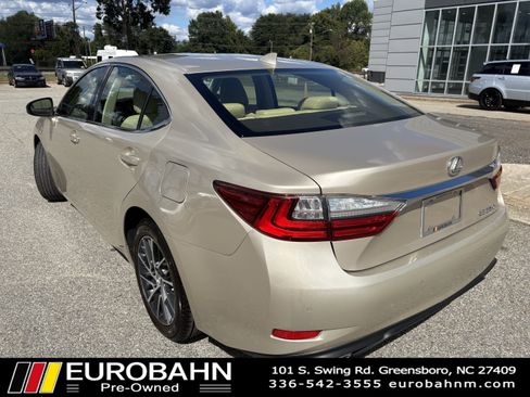 Used 2016 Lexus ES 350 image 3