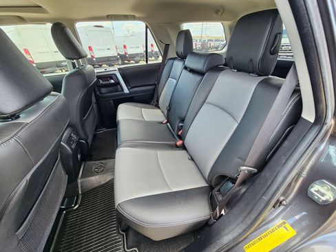 Used 2023 Toyota 4Runner SR5 Premium w/ Moonroof Package RWD image 27
