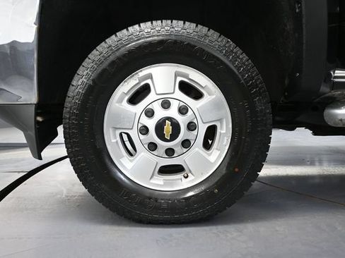 Used 2016 Chevrolet Silverado 2500 LT w/ True North Edition AWD/4WD image 18