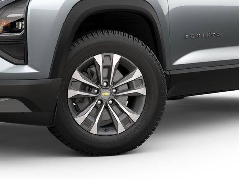 New 2026 Chevrolet Equinox LT FWD image 30