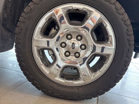 Used 2013 Ford F150 XLT w/ Luxury Equipment Group image 9