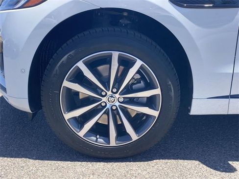 New 2026 Jaguar F-PACE R-Dynamic S image 21