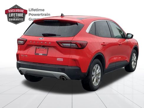 Used 2024 Ford Escape Active image 3