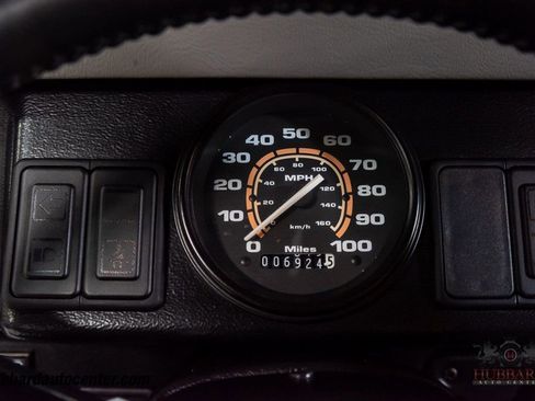 Used 1995 HUMMER H1 4-Door Hard Top image 17