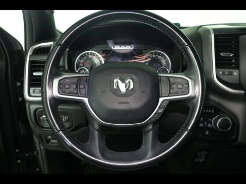 Used 2022 RAM 1500 Big Horn AWD/4WD image 25