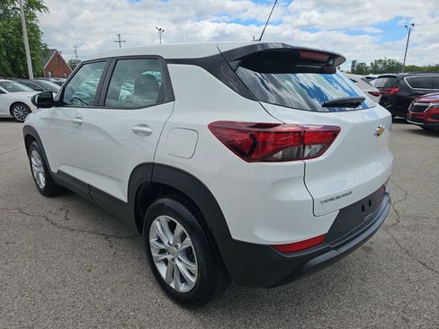 Used 2023 Chevrolet TrailBlazer LS FWD image 5