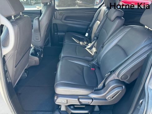 Used 2018 Honda Odyssey EX-L image 12