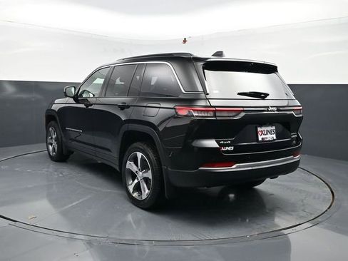 New 2026 Jeep Grand Cherokee Limited AWD/4WD image 7