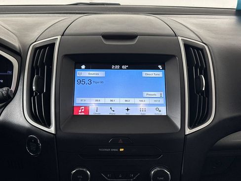 Used 2017 Ford Edge SEL w/ Equipment Group 201A AWD/4WD image 23