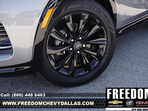 New 2026 Buick Envista Sport Touring image 9