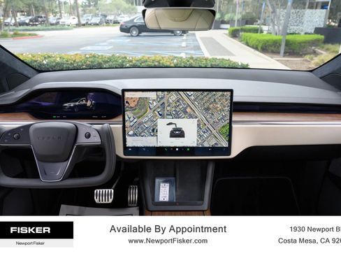 Used 2022 Tesla Model X image 23