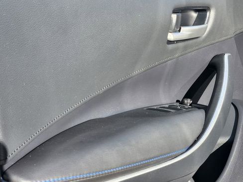 Used 2020 Toyota Corolla SE image 11