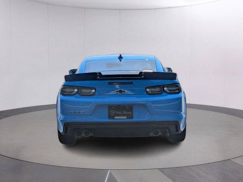 Used 2022 Chevrolet Camaro LT w/ RS Package RWD image 4