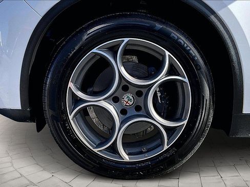 Used 2018 Alfa Romeo Stelvio Sport w/ Quick Order Package 22J Sport image 8