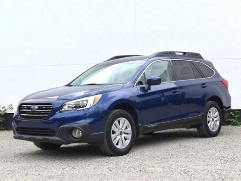 Used 2016 Subaru Outback 2.5i Premium w/ Popular Package #1 AWD/4WD image 8