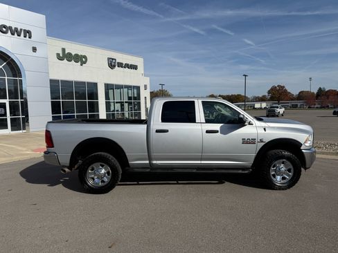 Used 2017 RAM 3500 Tradesman w/ Chrome Appearance Group image 2