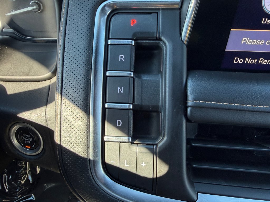 Used 2021 GMC Yukon XL AT4 w/ Rear Media and Nav Package AWD/4WD image 11