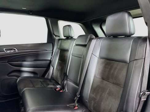 Used 2020 Jeep Grand Cherokee Altitude AWD/4WD image 24