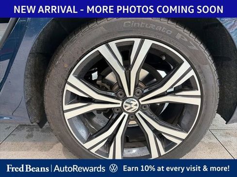 Used 2022 Volkswagen Passat 2.0T SE FWD image 14