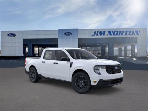 New 2025 Ford Maverick XLT w/ XLT Luxury Package image 7