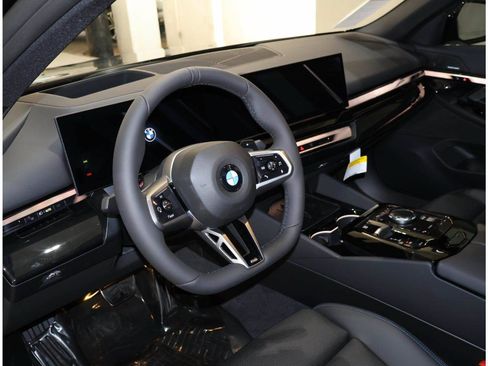 New 2027 BMW 530i xDrive w/ M Sport Package AWD/4WD image 11