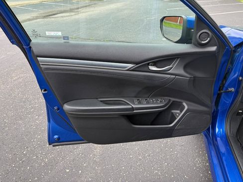 Used 2016 Honda Civic EX-L image 8