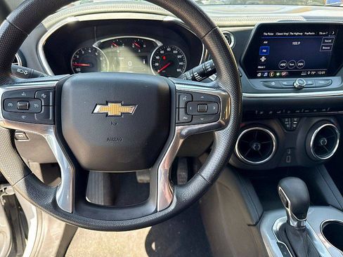 Used 2021 Chevrolet Blazer LT AWD/4WD image 12