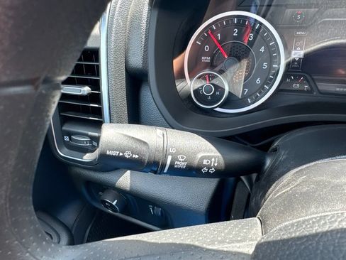 New 2026 RAM 1500 Express AWD/4WD image 13