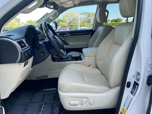Certified 2023 Lexus GX 460 Luxury w/ Accessory Package AWD/4WD image 12
