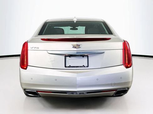 Used 2016 Cadillac XTS Luxury image 5