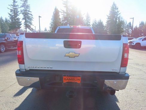 Used 2010 Chevrolet Silverado 3500 LTZ w/ LTZ Plus Package image 7