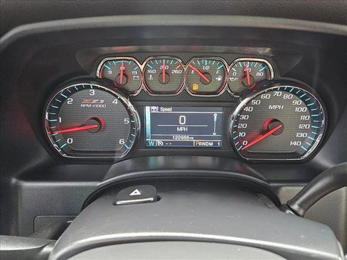 Used 2015 Chevrolet Silverado 2500 LT w/ LT Convenience Package image 10