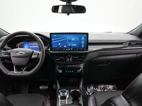 Certified 2024 Ford Escape ST-Line w/ Tech Pack #1 AWD/4WD image 16