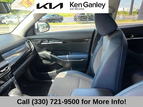 Certified 2024 Kia Seltos S AWD/4WD image 42
