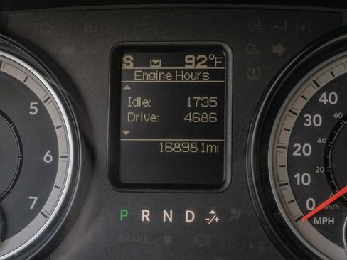 Used 2016 RAM 3500 Tradesman w/ Chrome Appearance Group image 28