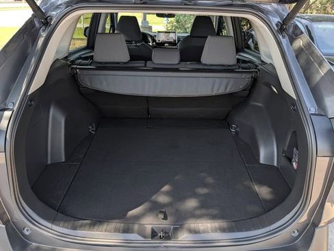 Used 2024 Toyota RAV4 XLE w/ Convenience Package FWD image 27