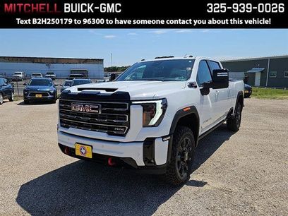 New 2025 GMC Sierra 2500 AT4 w/ AT4 Premium Plus Package