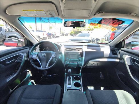 Used 2015 Nissan Altima 2.5 SV FWD image 6