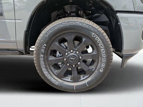 New 2026 RAM 2500 Laramie AWD/4WD image 10