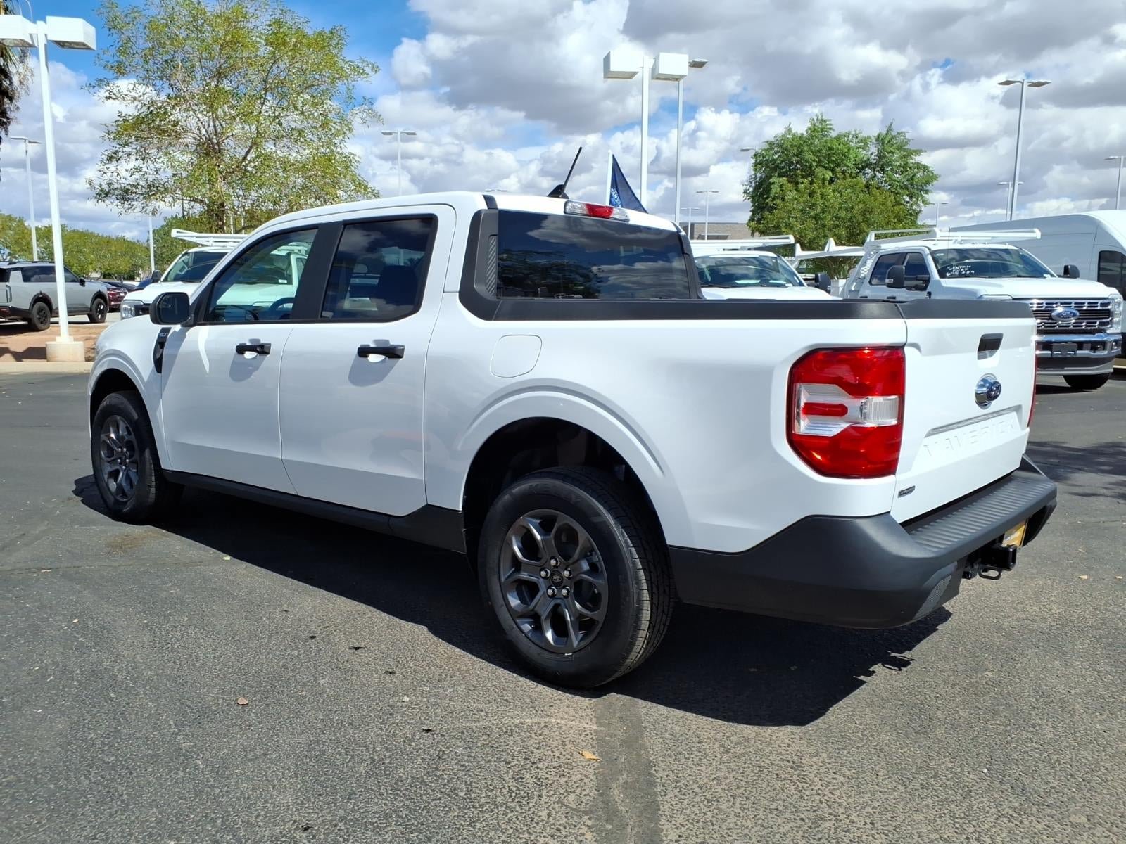 Certified 2024 Ford Maverick XLT FWD image 6