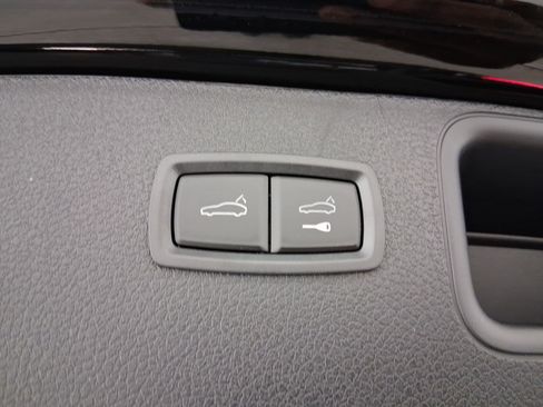 Used 2026 Porsche Macan S AWD/4WD image 33