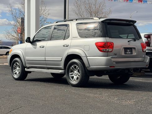 Used 2005 Toyota Sequoia Limited image 31