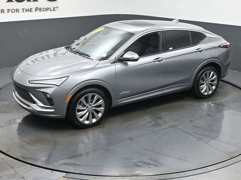 Used 2025 Buick Envista Avenir FWD image 44