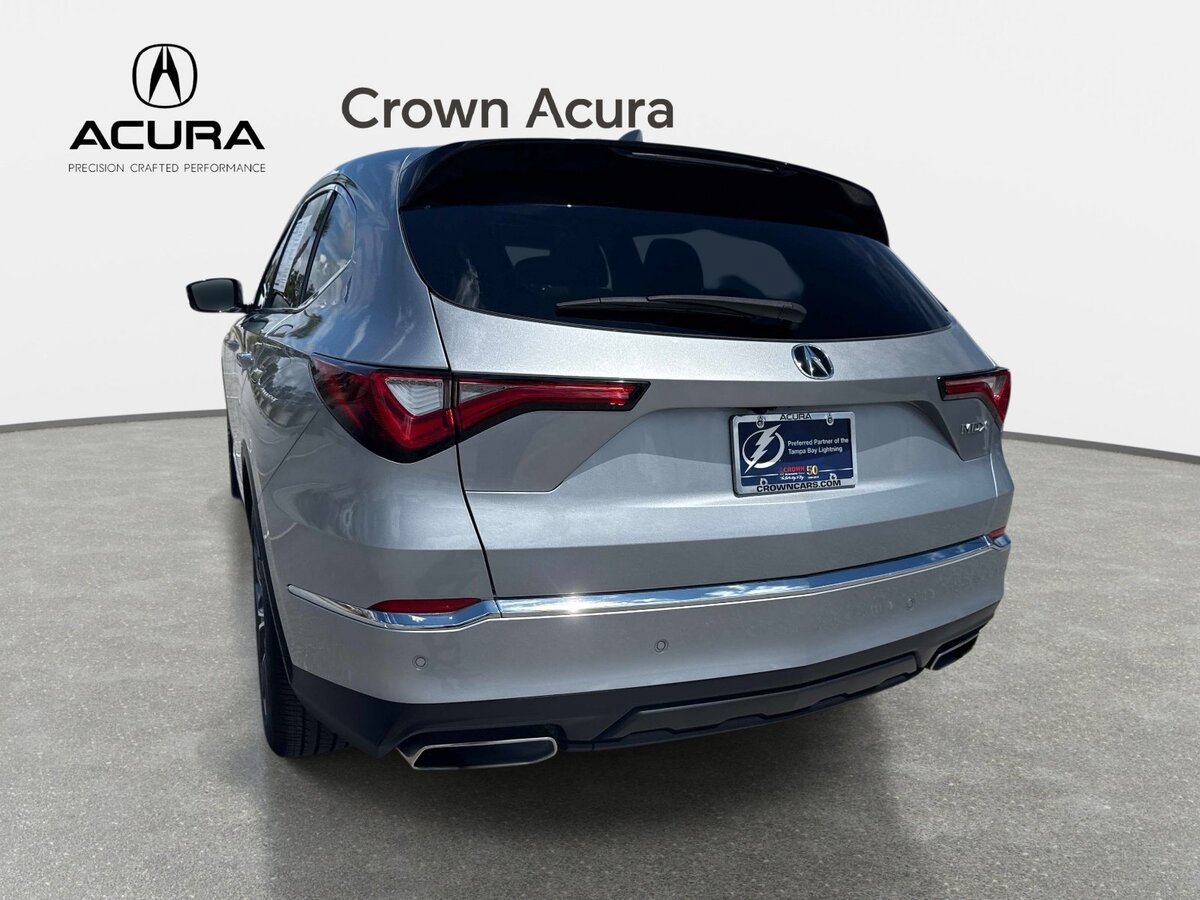 Used 2024 Acura MDX w/ Technology Package FWD image 8