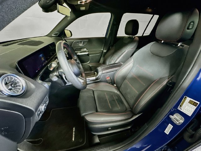 Used 2024 Mercedes-Benz GLB 250 image 14